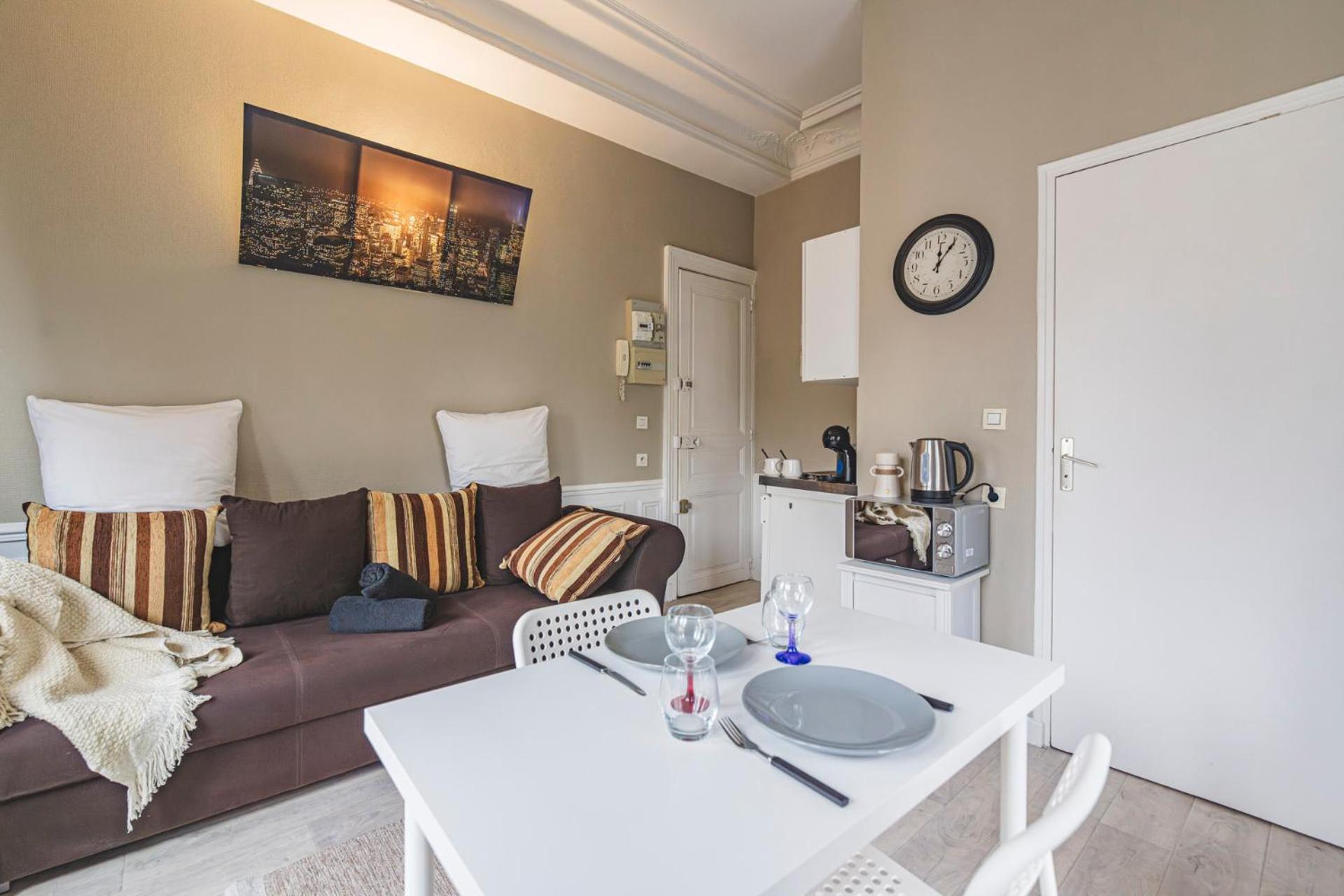 Taittinger 511 Apartment แร็งส์ ภายนอก รูปภาพ