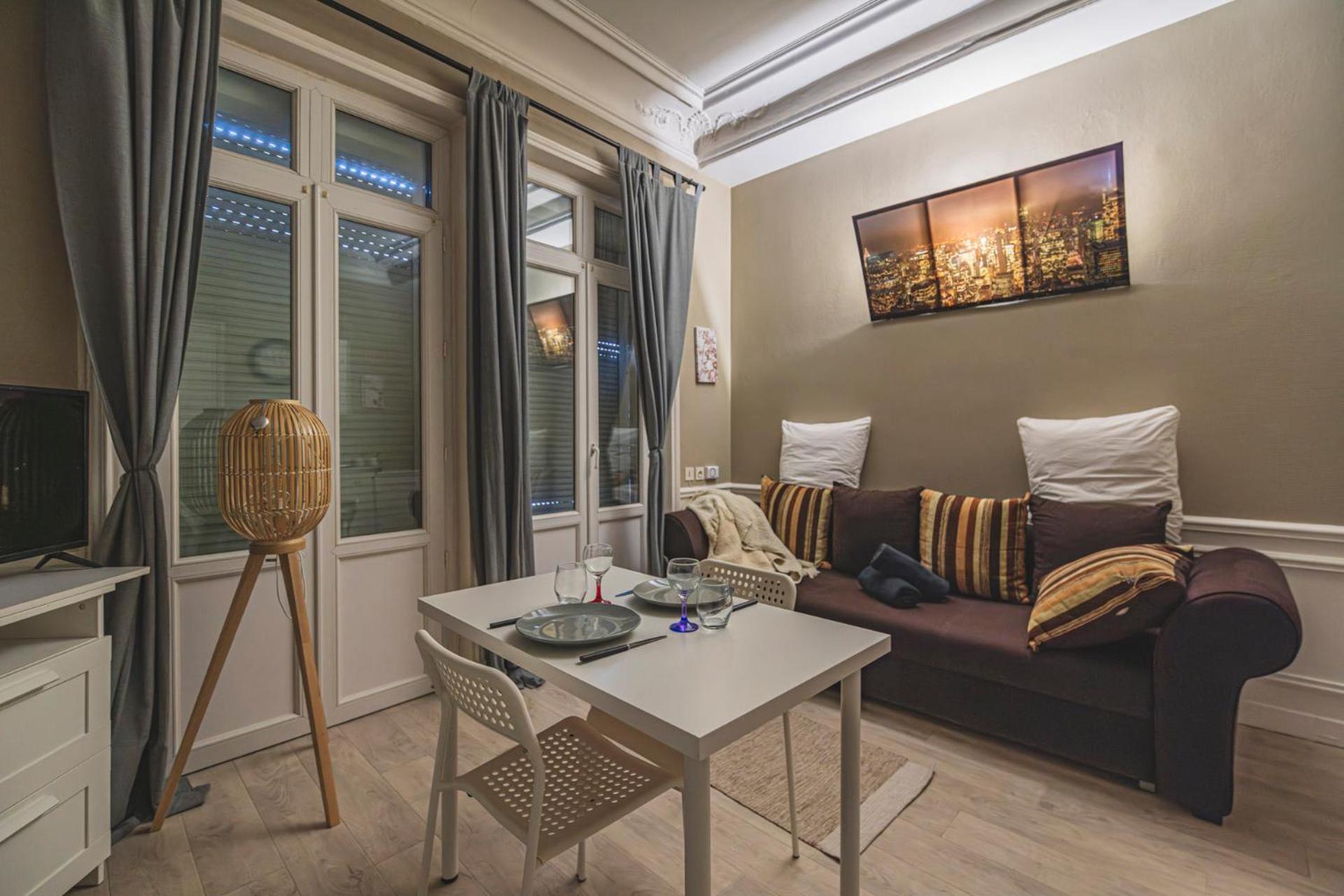 Taittinger 511 Apartment แร็งส์ ภายนอก รูปภาพ